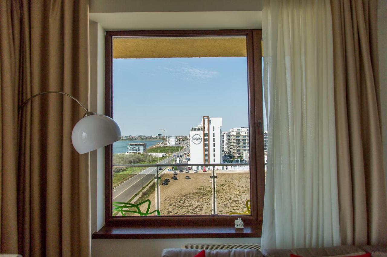 Bella Vista Summerland Mamaia Exterior foto
