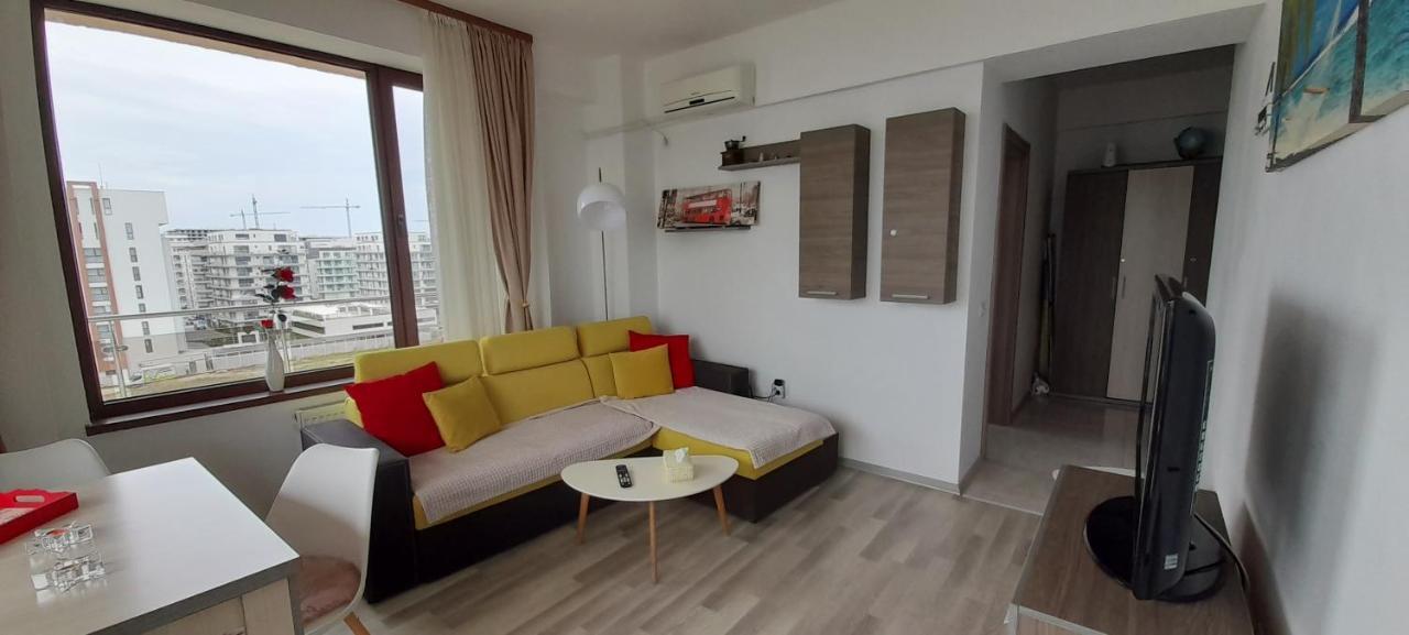 Bella Vista Summerland Mamaia Exterior foto
